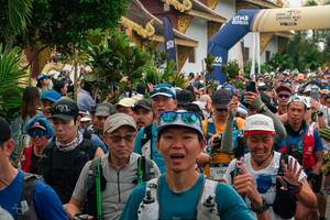 BIB: 
                            <button type="button" onclick="openModal(26906842)" class="btn btn-primary btn-sm float-right btn-popup" data-toggle="modal" data-target=".modal-high-quality">
                        <i class="fas fa-shopping-cart"></i> Add to Cart
                    </button>
                                            <button type="button" onclick="isThisMe(26906842, true)" class="btn btn-success btn-sm float-right btn-popup btn-isme hidden" data-toggle="tooltip" data-placement="bottom" title="นี่คือรูปของคุณใช่ไหม คลิกที่นี่เพื่อเอาเข้าอัลบั้ม">
                        <i class="fas fa-plus"></i> Add to album
                    </button>
                    <button type="button" onclick="isThisMe(26906842, false)" class="btn btn-warning btn-sm float-right btn-popup btn-isnotme hidden">
                        <i class="fas fa-ban"></i> Remove from album
                    </button>